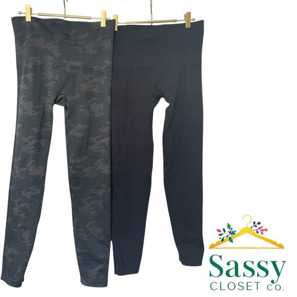 SPANX Leggings Set of 2 – Navy & Camo – Size XL – Compression Fit – EUC - Picture 1 of 6